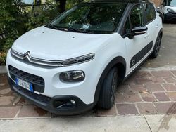 Bianco metallizzato Usata 2019 Citroën C3 PureTech Due volumi | 12.990 € (Molto cara)