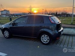 Usata 2014 Fiat Punto Tre volumi | 4500 € (Buon prezzo)