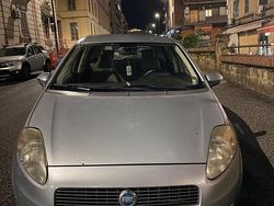 Grigio Usata 2006 Fiat Grande Punto Due volumi | 1000 € (Super prezzo)