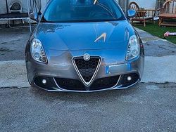 Grigio Usata 2013 Alfa Romeo Giulietta Due volumi | 6500 € (Buon prezzo)
