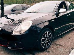Nero Usata 2013 Alfa Romeo Giulietta Tre volumi | 6800 €