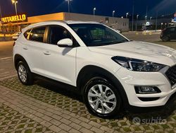 Bianco Usata 2020 Hyundai Tucson SUV | 15.000 €