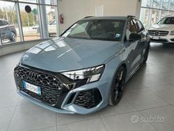 Grigio kemora metallizzato Usata 2023 Audi RS3 Ambiente Tre volumi | 62.900 € (Cara)