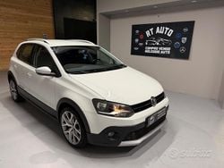 Bianco Usata 2016 VW Polo Cross Due volumi | 9900 € (Cara)