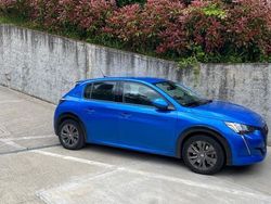 Blu Usata 2020 Peugeot e-208 Due volumi | 14.500 € (Molto cara)