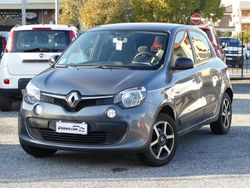 Grigio Usata 2017 Renault Twingo LIMITED Due volumi | 7999 € (Ottimo prezzo)
