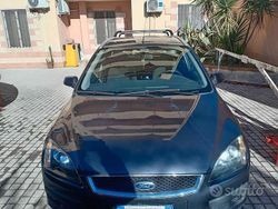 Grigio Usata 2007 Ford Focus S Station wagon | 2050 €