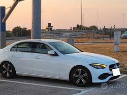 Bianco Usata 2024 Mercedes C200 | 31.900 €