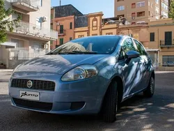 Usata 2006 Fiat Grande Punto Due volumi | 2699 € (Buon prezzo)