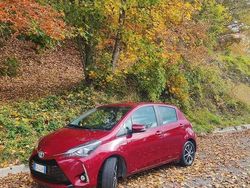 Usata 2020 Toyota Yaris Hybrid Tre volumi | 13.500 € (Ottimo prezzo)