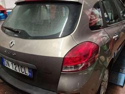 Bronzo Usata 2008 Renault Clio GrandTour Dynamique Station wagon | 4500 € (Buon prezzo)