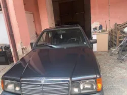 Usata 1990 Mercedes 190 Tre volumi | 3500 €