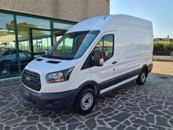 Bianco / pastello Usata 2016 Ford Transit Tre volumi | 14.900 € (Molto cara)