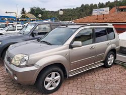 Grigio(met.) Usata 2005 Nissan X-Trail SUV | 2800 € (Buon prezzo)