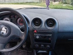 Usata 2004 Seat Ibiza Tre volumi | 800 € (Ottimo prezzo)