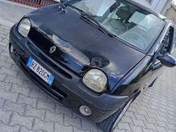 Usata 2002 Renault Twingo Initiale Due volumi | 700 € (Molto cara)