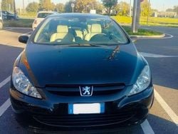 Nero Usata 2004 Peugeot 307 CC Cabrio | 1950 € (Buon prezzo)