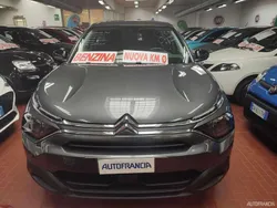 Grigio Nuova 2024 Citroën C4 PureTech Tre volumi | 15.900 € (Ottimo prezzo)