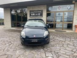 Blu Usata 2016 Fiat Punto Lounge Tre volumi | 3800 € (Buon prezzo)