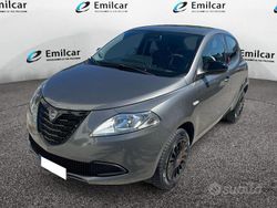 Grigio Usata 2015 Lancia Ypsilon Due volumi | 7500 € (Cara)