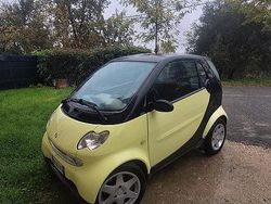 Verde Usata 2002 Smart ForTwo Coupé Coupé | 2500 €