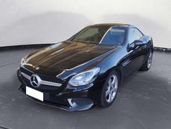 Black (pastello) Usata 2017 Mercedes SLC250 Premium Cabrio | 27.000 €
