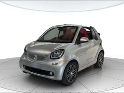 Grigio argento Usata 2017 Smart ForTwo Coupé Brabus Cabrio | 19.900 € (Molto cara)