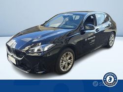 Nero Nuova 2025 BMW 120 Comfort Edition Due volumi | 42.400 € (Buon prezzo)