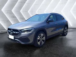 Grigio Usata 2022 Mercedes GLA200 SUV | 34.000 € (Ottimo prezzo)