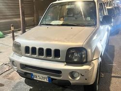 Grigio Usata 2001 Suzuki Jimny SUV | 5990 € (Ottimo prezzo)