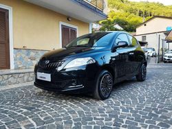 Nero Usata 2024 Lancia Ypsilon Gold Due volumi | 13.990 € (Buon prezzo)