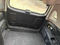 Usata 2004 Ssangyong (KGM) Rexton SUV | 2200 €