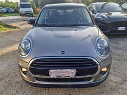 Medio met. Käytetty 2019 Mini Cooper D Viistoperä | 17.500 € (Perustarjous)