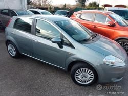 Grigio Usata 2007 Fiat Grande Punto Dynamic Due volumi | 2300 € (Buon prezzo)