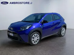 Juniper blue Usata 2024 Toyota Aygo Active Due volumi | 15.900 € (Buon prezzo)