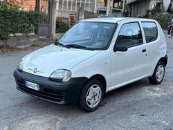 Bianco Usata 2009 Fiat 600 Active Tre volumi | 2500 € (Buon prezzo)