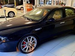 Nero Usata 2011 Alfa Romeo 159 Distinctive Tre volumi | 14.000 € (Molto cara)