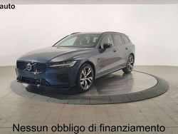 Argento Nuova 2025 Volvo V60 Plus Station wagon | 40.900 € (Super prezzo)