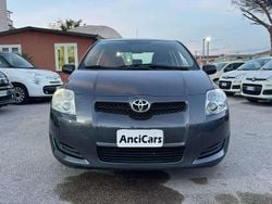 Grigio Usata 2008 Toyota Auris Tre volumi | 2990 € (Ottimo prezzo)