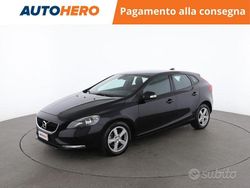 Nero Usata 2018 Volvo V40 Kinetic Tre volumi | 12.499 € (Buon prezzo)