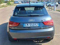 Grigio Usata 2012 Audi A1 Attraction Due volumi | 8750 € (Buon prezzo)