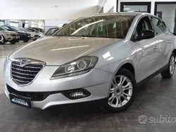 Argento Usata 2013 Lancia Delta Gold Tre volumi | 5990 € (Buon prezzo)