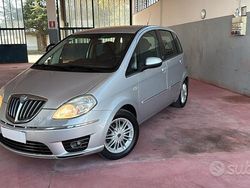 Grigio Usata 2010 Lancia Musa Gold Monovolume | 5200 € (Buon prezzo)