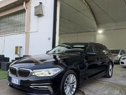 Nero Usata 2020 BMW 520 Luxury Line Station wagon | 16.000 € (Molto cara)