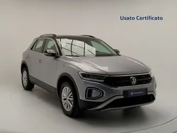 Pyrit silver Nuova 2024 VW T-Roc Life SUV | 29.900 € (Buon prezzo)