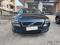 Nero Usata 2004 Volvo S40 Tre volumi | 1999 € (Buon prezzo)
