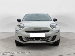 Bianco(met.) Usata 2024 Fiat 600 La Prima SUV | 21.690 € (Ottimo prezzo)