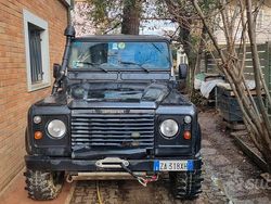 Nero Usata 1999 Land Rover Defender SUV | 15.000 €