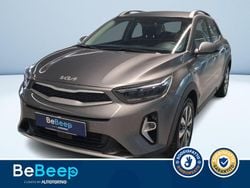 Grigio scuro metallizzato Usata 2024 Kia Stonic Style SUV | 16.000 € (Buon prezzo)