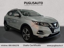 Argento(met.) Usata 2017 Nissan Qashqai N-Connecta SUV | 14.800 € (Molto cara)